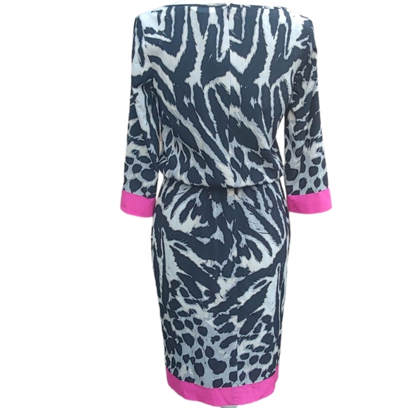 St. John Sheath Dress Animal Print Pink Accents Silk Spandex Size 2 Back Zip - Picture 3 of 10